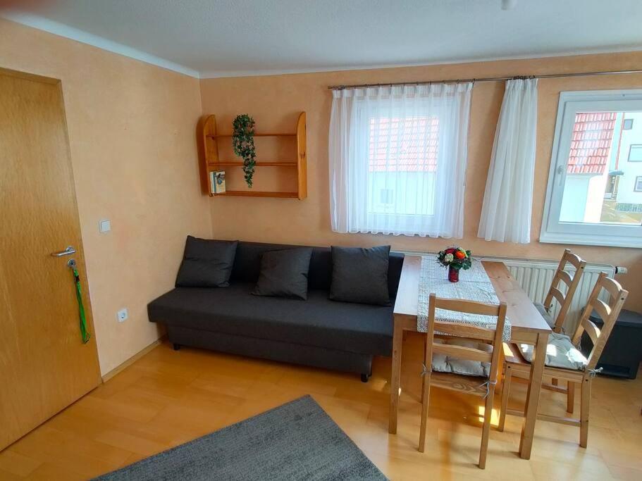 Zentrale & Ruhige Ferienwohnung 默辛根 外观 照片