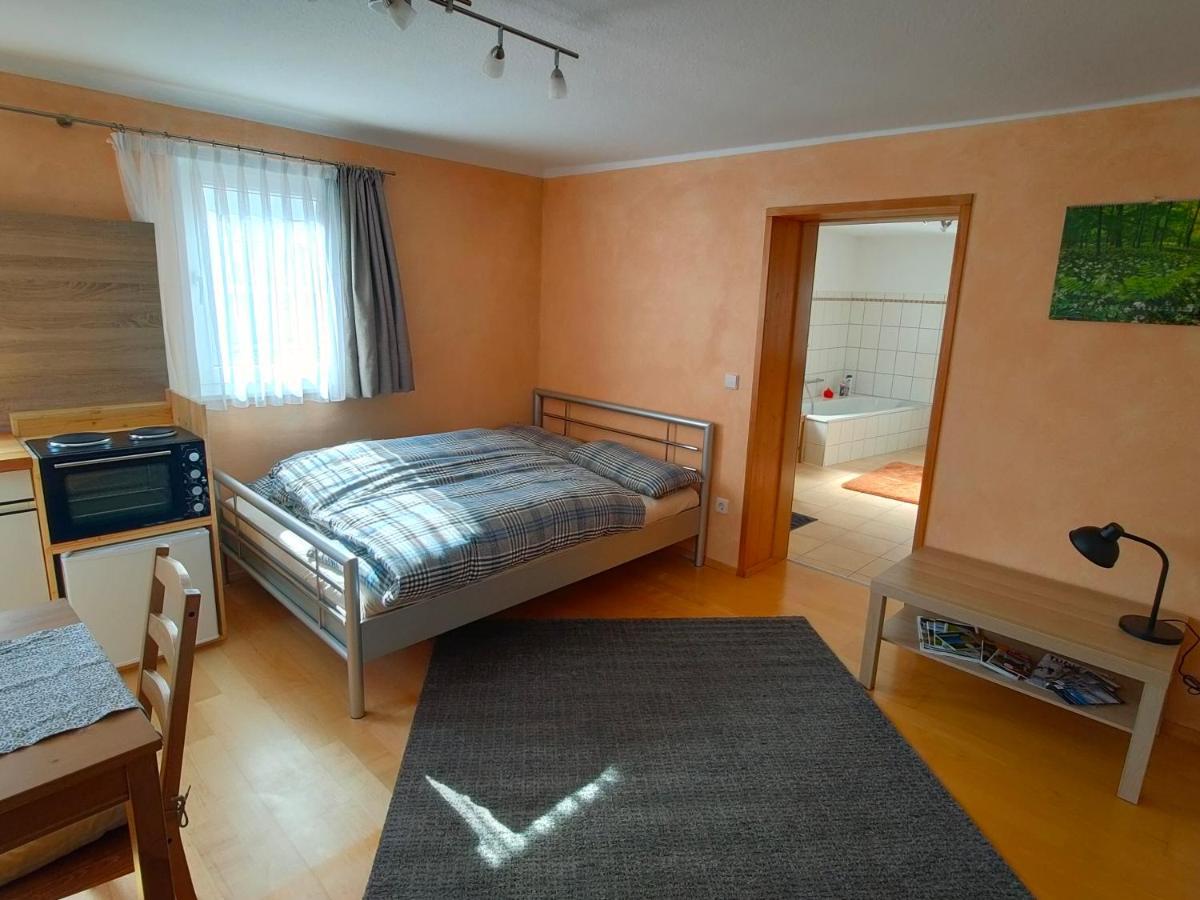 Zentrale & Ruhige Ferienwohnung 默辛根 外观 照片